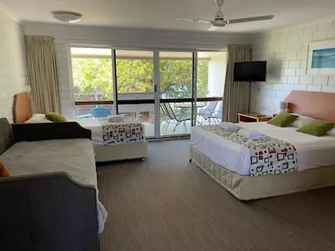 Whitehaven Beachfront Holiday Units Airlie Beach 0*,